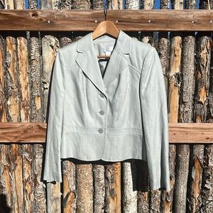 Posh spring silk & linen suit. Flattering waistline & fabulous wide-leg swing!